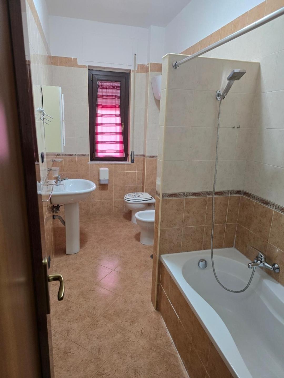 B&B Bella Vista Кротоне Екстериор снимка